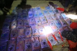 اخبار وردت الآن – قوات الاستقرار في مأرب تصادر كمية من الحشيش المخدر قادمة من مناطق نفوذ الجماعة