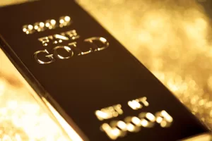 يقول خبير السندات إن الذهب أصبح الآن أحد الأصول “الزخم/الميم”.