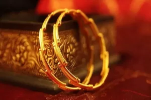 استمرار ارتفاعه عالميًا.. سعر الذهب اليوم الجمعة 8 أغسطس 2025 خلال منيوزصف تعاملات الأسواق | المصري اليوم