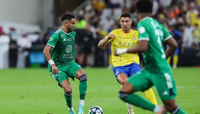 الحكم الأقرب لإدارة نهائي السوبر بين النصر والأهلي - سبورت 360