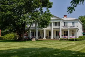 المتاحف في المدارس الداخلية الهندية تسلط الضوء على ناجيها