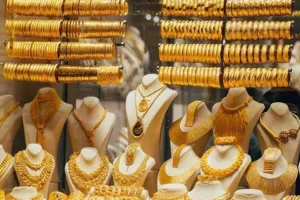 تحديث أسعار الذهب اليوم الاثنين 4-8-2025 بعد الزيادة الأخيرة.. ما هو سعر عيار 21 الآن؟ | المصري اليوم