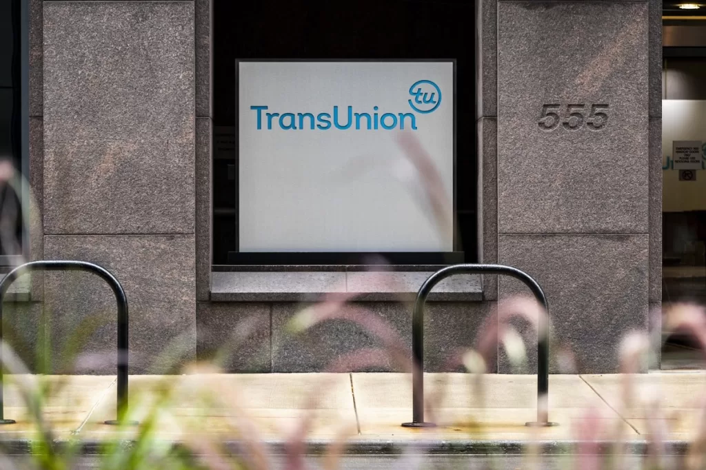 a photo showing outside the office of a TransUnion building in Chicago.