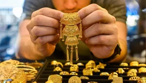 تطورات سعر الذهب اليوم الأربعاء 13 أغسطس 2025 تثير قلق المواطنين في مصر