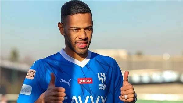 موقف طريف للاعب الهلال السعودي في معسكر الفريق بألمانيا (فيديو)