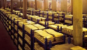 سعر الذهب اليوم: انخفاض القيمة مع تراجع التوترات الجيوسياسية