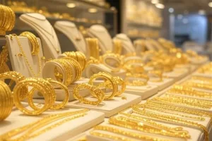 سعر جرام الذهب عيار 21 اليوم السبت 23 أغسطس 2025 خلال منيوزصف تداولات السوق | المصري اليوم