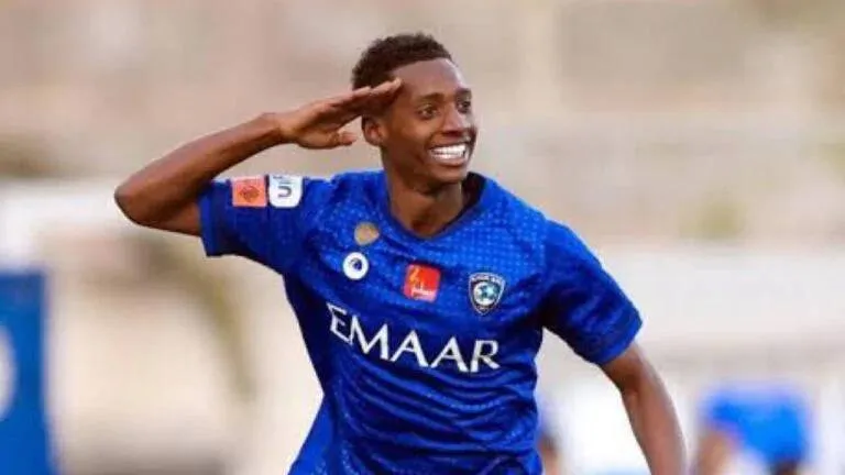 عبد الله رديف يقترب من الانتقال إلى انجيه الفرنسي