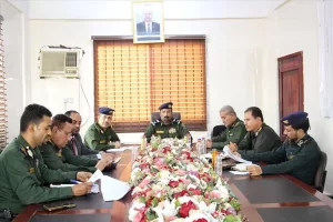 عدن: لقاء يبحث أساليب ربط جواز السفر بصرف البطاقة الذكية