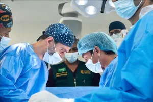 عدن: مركز الملك سلمان للإغاثة يختتم مبادرة طبية تطوعية لجراحة عامة في المدينة