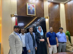 عدن: وكيل وزارة الرعاية الطبية يجتمع بالمدير الإقليمي لمنظمة كونسيرن الأمريكية