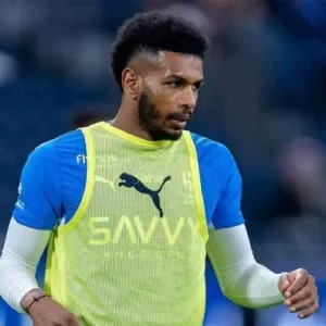 علي البليهي يستأنف تدريباته مع الهلال السعودي قبل لقاء الرياض – الوطن