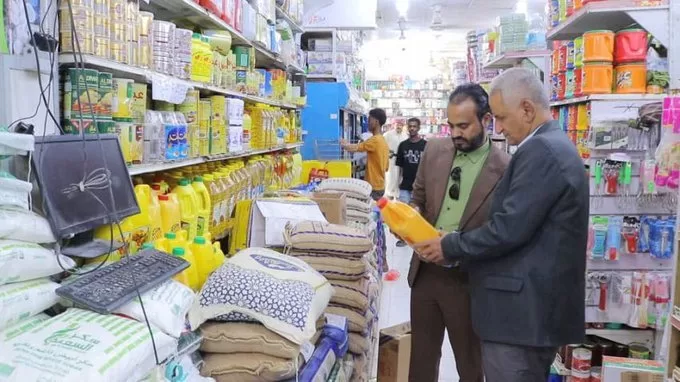 لماذا يمتنع أغلب التجار في عدن عن تقليص أسعار المنتجات