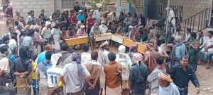 محافظات – مشايخ لقموش يدينون الهجوم على مقر حراك الكرامة السلمي في شبوة