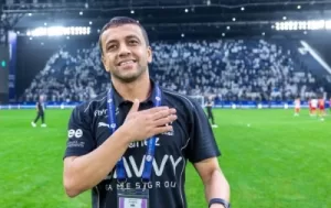 محمد الشلهوب يعود إلى نادي الهلال