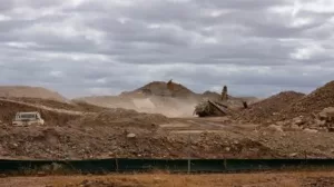 مكالار تحصل على عقد خدمات التعدين لمناجم كارميشيل في كوينزلاند