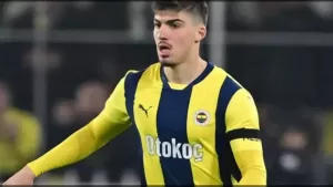 يوسف اكتشيتشيك ينضم لقائمة الهلال لتعزيز الدفاع بنجوم القارة الأوروبية | عدن نيوز