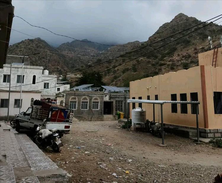 وفاة طفلة بإسهال مائي بيافع سرار يعيد شبح الوباء إلى الواجهة