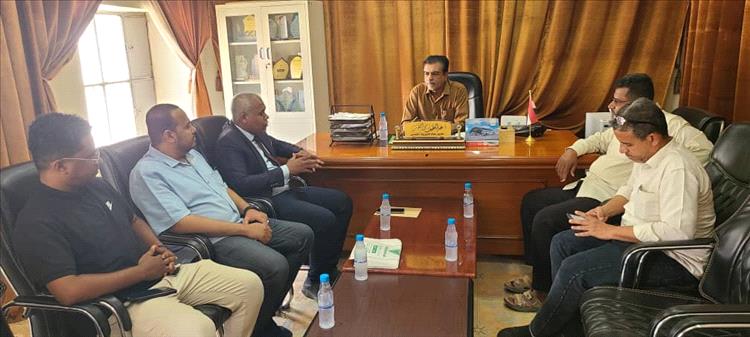 مدير عام القطن يلتقي عميد كلية المجتمع ويطلع على سير الدراسة في شعبة  القطن