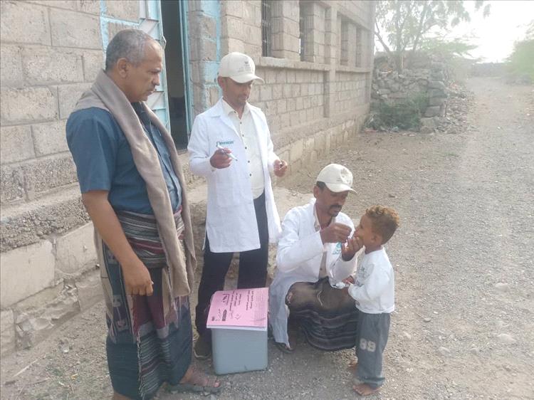 تدشين حملة شلل الأطفال في مديرية الوضيع مركز - الحردوب