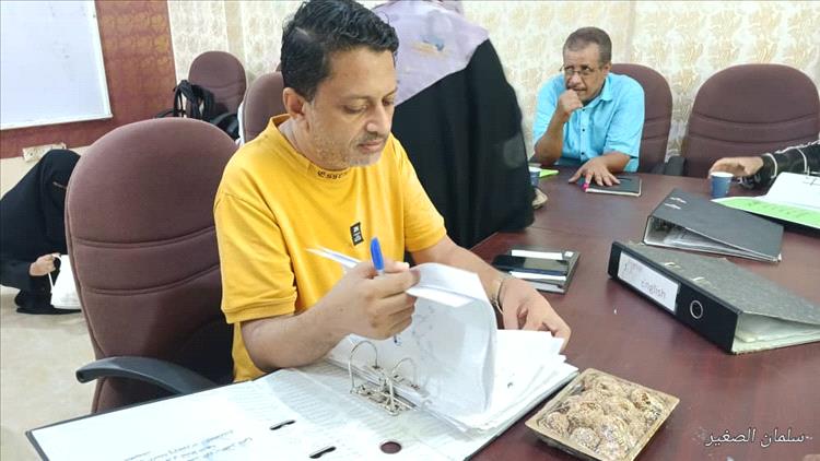 فريق من التوجيه التربوي بتربية دار سعد يزور مدارس جنة عدن