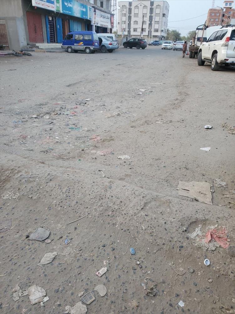 مشاريع طرق تُنجز.. والمواطن يخرّب دون إدراك