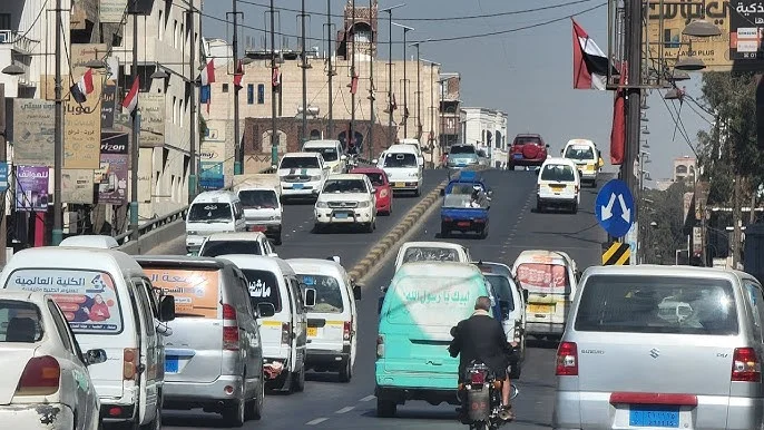 خطة مبتكرة لترتيب خدمات الأجرة في صنعاء ما هو نظام