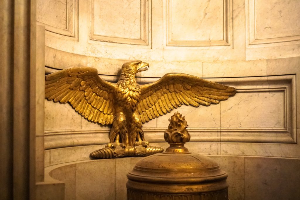 Gold price holds 2-month high ahead of Fed announcement