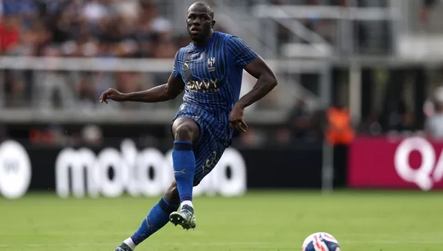 كوليبالي يحل لغز رفض أوسيمين عرض الهلال وتمسكه بجالطة سراي - سبورت 360