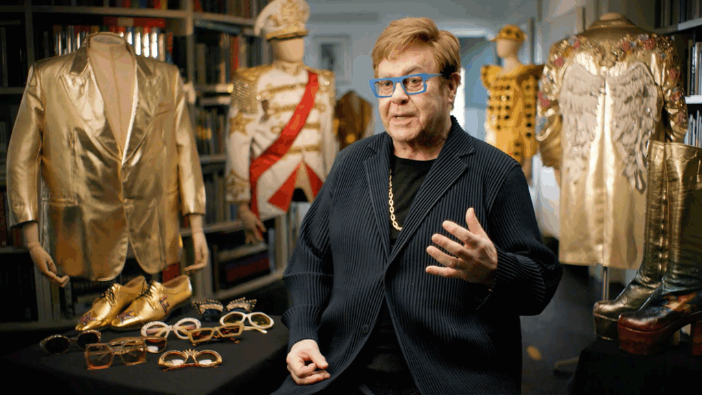 يضيء فيلم إلتون جون على الذهب بينما يرتفع برايس مثل