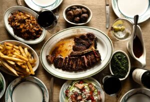 أشهر الأطعمة في مدينة نيويورك – وأماكن الحصول عليها