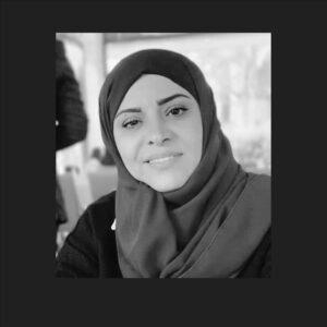 اخبار المناطق – إضراب كلي للعمال والموظفين في صندوق النظافة بتعز بعد اغتيال مديرة الصندوق