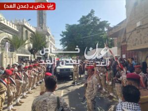 اخبار المناطق – عاجل.. وصول جثة افتهان المشهري إلى مسجد السعيد في جنوب مدينة تعز