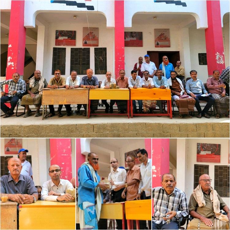 من صندوق دعم التعليم.. مدير عام حالمين عبدالعزيز الأعجم يدشن صرف حوافز المعلمين في المديرية