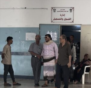 اخبار عدن – الدكتور عبدالله العليمي، نائب رئيس مجلس القيادة، يقوم بجولات ميدانية في عدن.