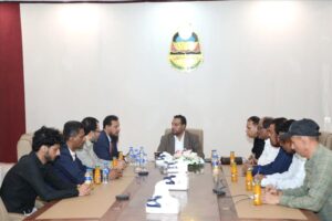 اخبار عدن – الوزير العكبري يجتمع بوكلاء محافظة عدن شيخ والكاف لبحث استقرار الوضع المنظومة التعليميةي