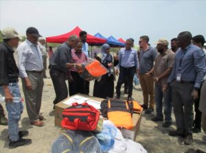 اخبار عدن – رئيس هيئة مصائد خليج عدن يطلق المرحلة الثانية لتوزيع المحركات والزوارق والشبكات