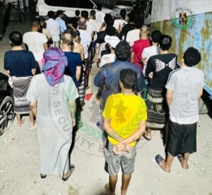 اخبار عدن – قسم مكافحة المخدرات في ق forces الحزام الأمني يقوم بترحيل 30 متهماً في قضايا المخدرات