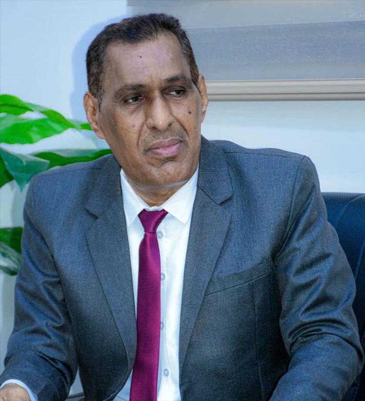 كلية اللغات والترجمة بعدن تستكمل استعداداتها لعقد ورشتين علميتين بمناسبة اليوم العالمي للترجمة والاعتماد الأكاديمي 2025