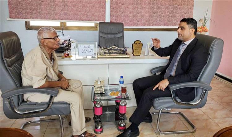 نائب الوزير العاقل يزور مكتب الثقافة بالعاصمة عدن