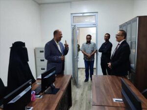 اخبار عدن – وزير الرعاية الطبية يزور المقر الجديد للمجلس الطبي الأعلى ويشدد على أهمية التطوير