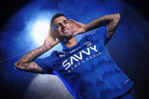 استفزاز جماهيري.. كانسيلو يثير حماس جمهور الهلال السعودي – ملاعب