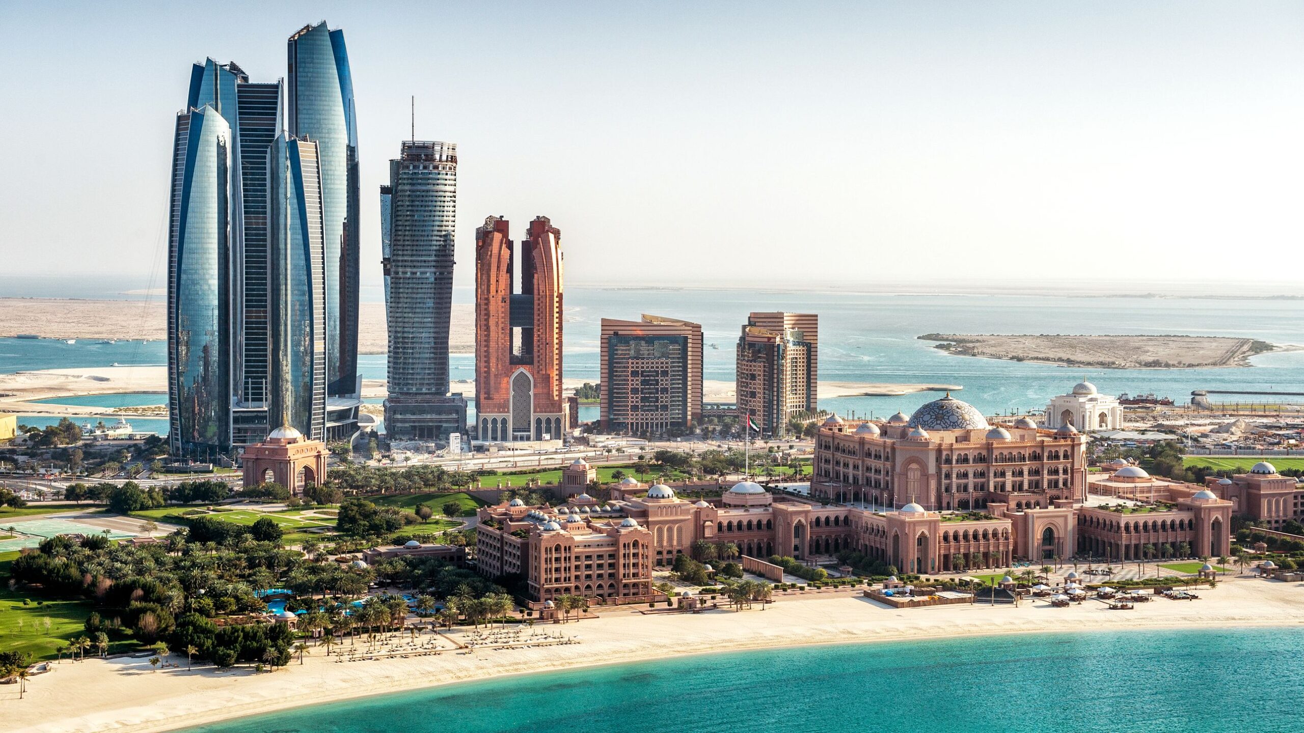 البلدان التي تقدم تأشيرات للرحالة الرقميين 2025 أفضل البرامج للأمريكيين scaled