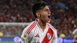 الصفقة لم تنجح.. من هو اللاعب الذي سعى الهلال للتعاقد معه في اللحظات الأخيرة من الميركاتو؟ | إرم نيوز