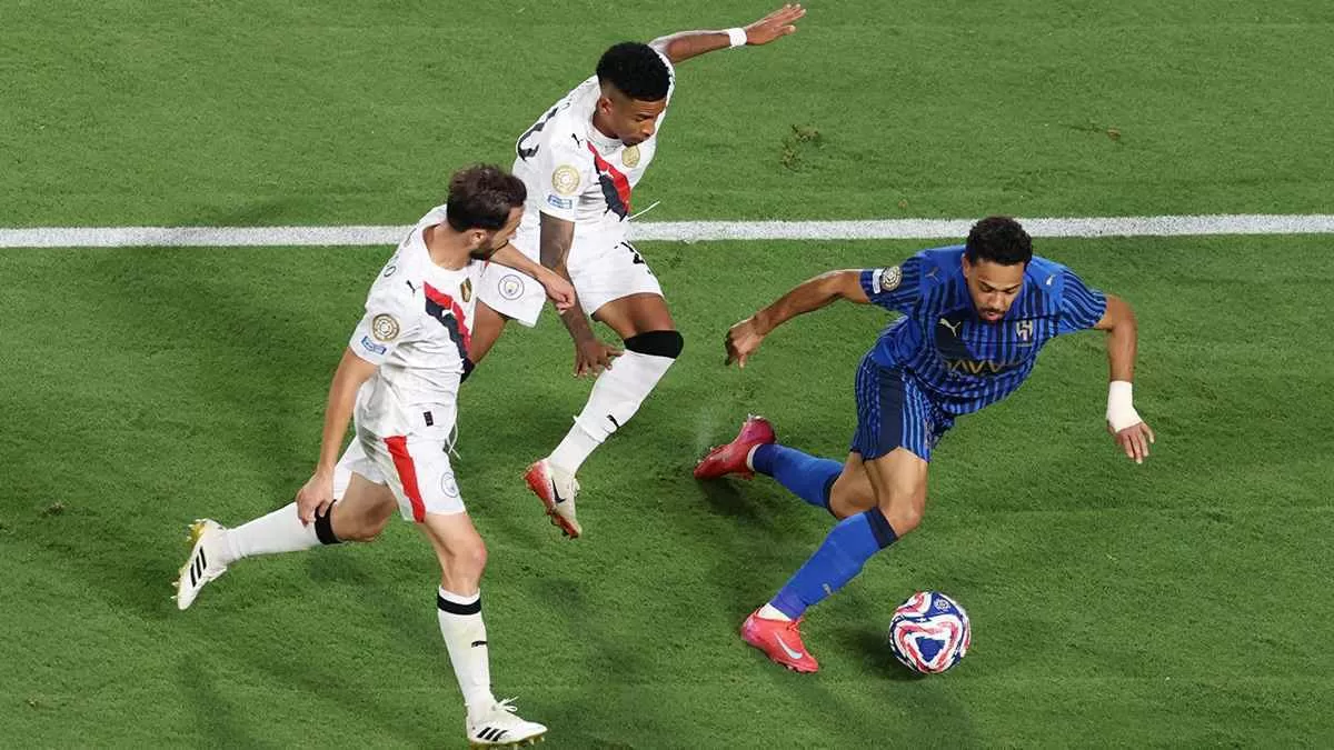 النادي لا يريدهم.. 9 لاعبين يرفضون مغادرة ريال مدريد