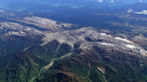 سهم فريبورت يتراجع بعد حصار العمال في غراسبرغ