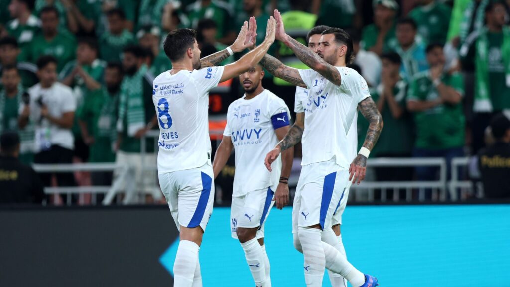 اتفرج دلوقتي".. القنوات الناقلة لمباراة الهلال والعدالة اليون في كأس الملك منافسات دور الـ 32