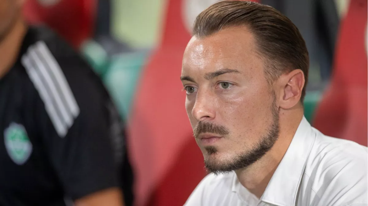 طلب خاص من يايسله قبل كلاسيكو الأهلي والهلال في دوري روشن