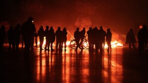 ما يحتاج المسافرون لمعرفته حول إضرابات فرنسا