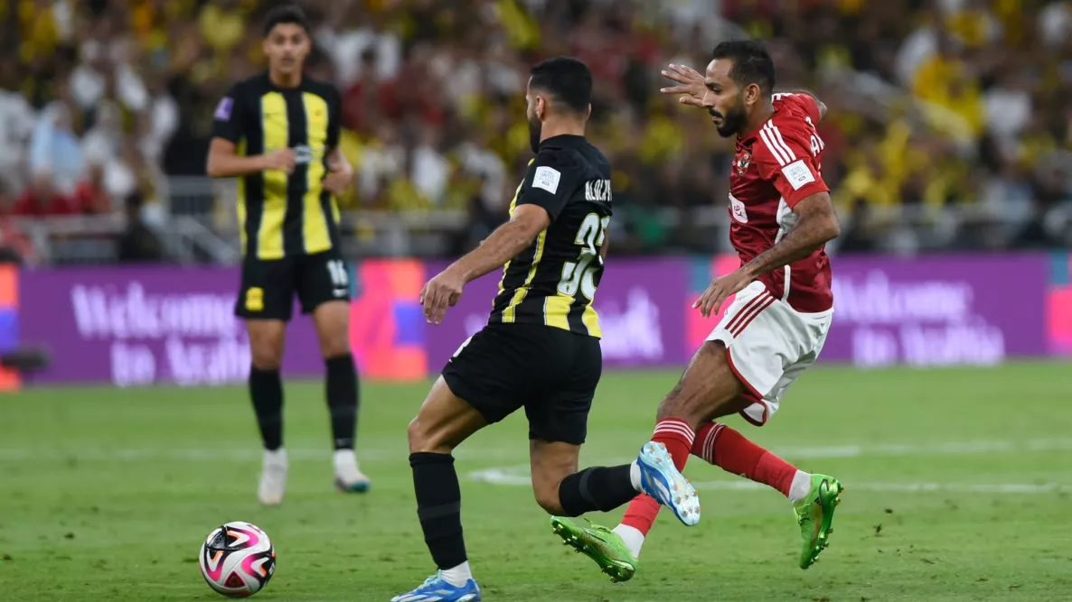 مالك نادي الخلود يتمنى تكرار تجربة الأهلي في الدوري السعودي .. ورطة الهلال والاتحاد | كورابيا